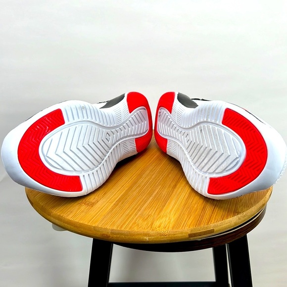 RBX. Red,black and white sneakers size 9.5 brand new without a tag - Picture 7 of 11